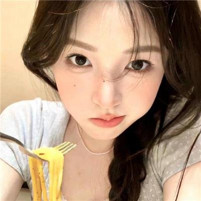 商谍
